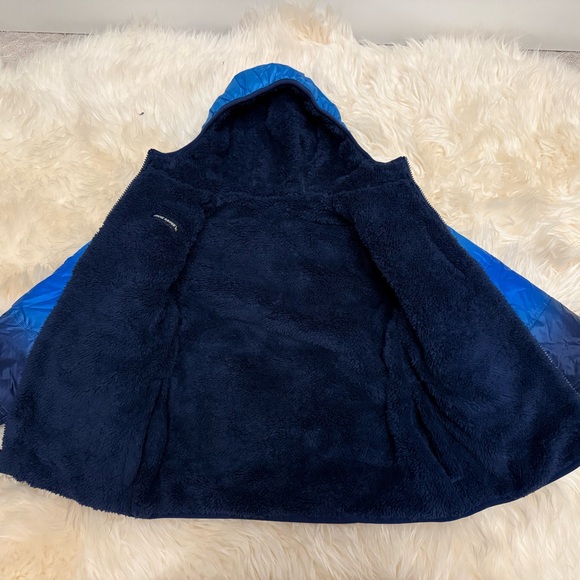 Eddie Bauer Youth boy’s Reversible Jacket - Picture 6 of 8